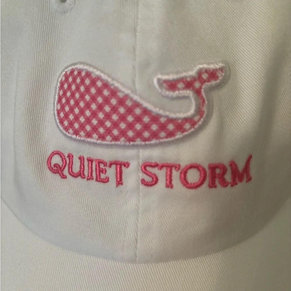 THE QUIET STORM White Hat *NWOT*